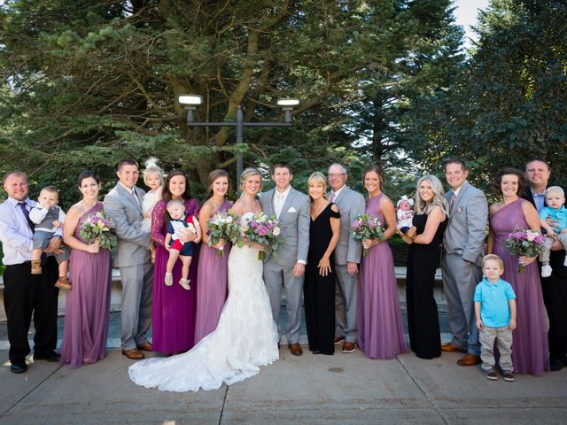 Dylan and Shelby&apos;s Wedding in Cedar Falls, Iowa 10