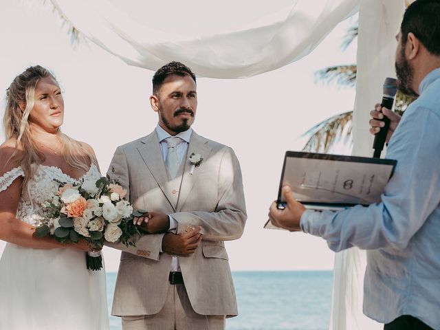 Josefine and Ignacio&apos;s Wedding in Cancun, Mexico 19