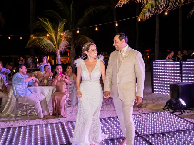 Andy and Cinthia&apos;s Wedding in Playa del Carmen, Mexico 56