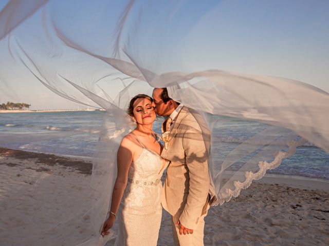 Andy and Cinthia&apos;s Wedding in Playa del Carmen, Mexico 75