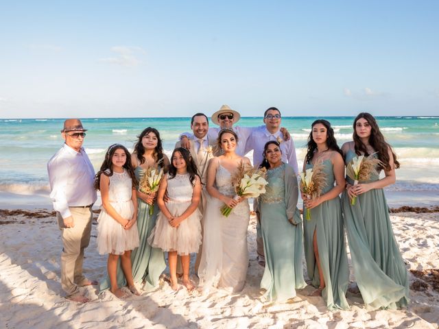 Andy and Cinthia&apos;s Wedding in Playa del Carmen, Mexico 108