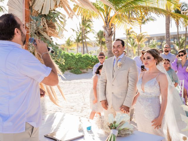 Andy and Cinthia&apos;s Wedding in Playa del Carmen, Mexico 137