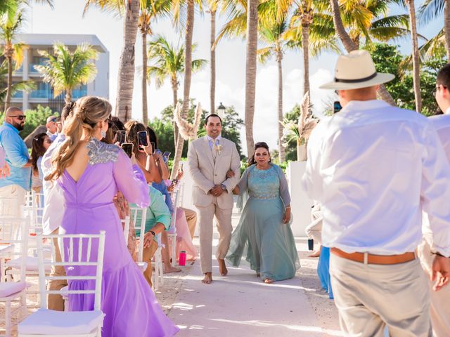 Andy and Cinthia&apos;s Wedding in Playa del Carmen, Mexico 158