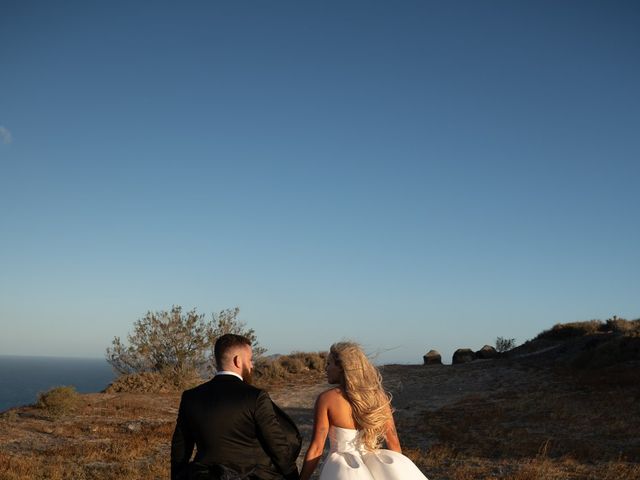Taylor and Tom&apos;s Wedding in Santorini, Greece 32