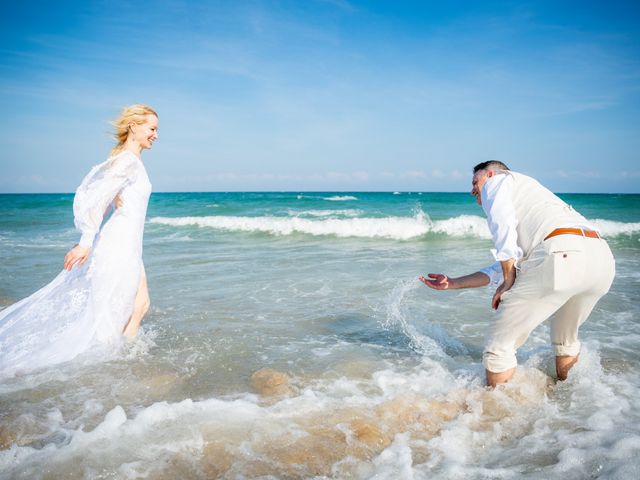 Ray and Anya&apos;s Wedding in Lauderdale-By-The-Sea, Florida 18