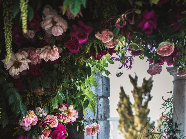 Harry and Isabella&apos;s Wedding in Naples, Italy 54