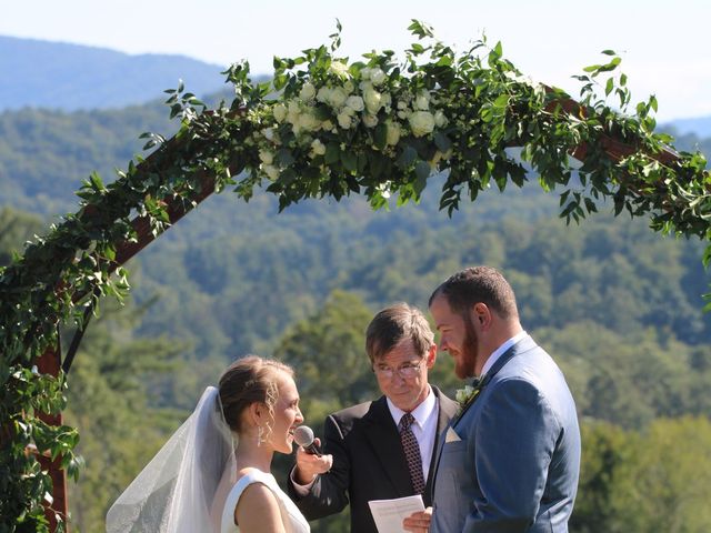 Wes and Hannah&apos;s Wedding in Black Mountain, North Carolina 5
