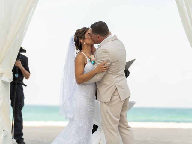 Andrew and Belinda&apos;s Wedding in North Miami Beach, Florida 13