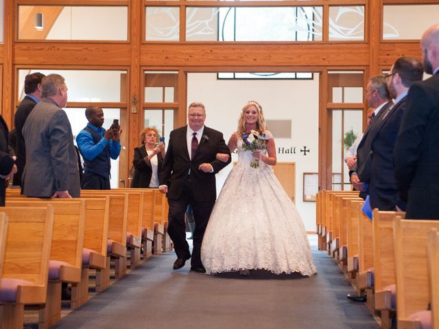 Tyler Gray and Nicole Jaworski&apos;s Wedding in Pewaukee, Wisconsin 2