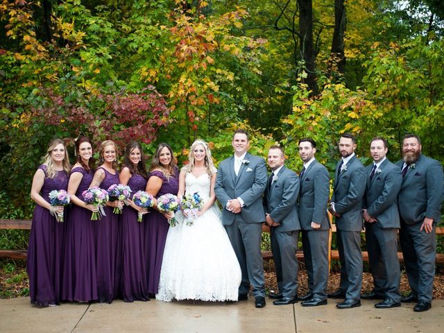 Tyler Gray and Nicole Jaworski&apos;s Wedding in Pewaukee, Wisconsin 17