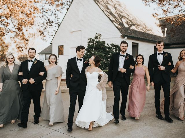 Grant and Amber&apos;s Wedding in Tulsa, Oklahoma 40