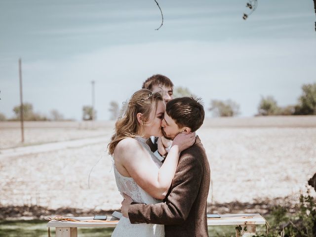Trent and Catie&apos;s Wedding in Omaha, Nebraska 28