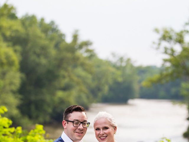 Andrew and Ashley&apos;s Wedding in Tiffin, Ohio 8