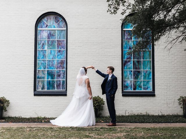Peyton and Sam&apos;s Wedding in Benton, Louisiana 8