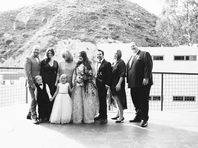 Chris Robosan and Tabatha Wilson &apos;s Wedding in Laguna Beach, California 7