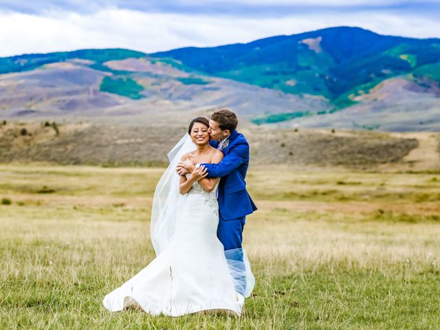 Jacob and Angie&apos;s Wedding in Wolcott, Colorado 20