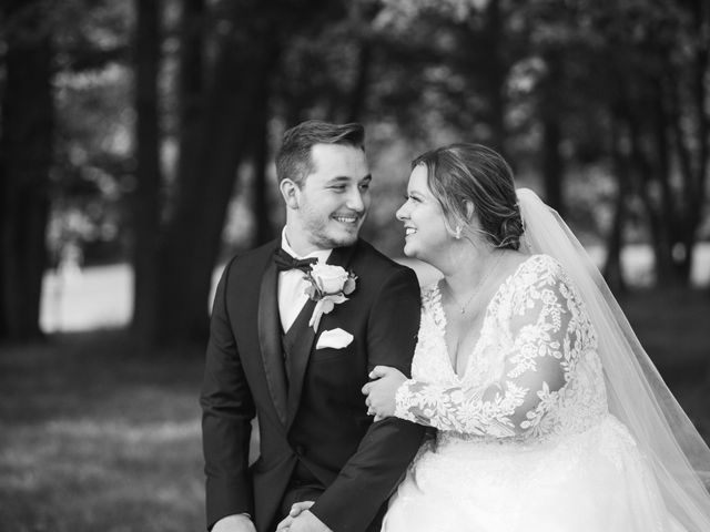 Austin and Alysha&apos;s Wedding in Shelby Charter Township, Michigan 16