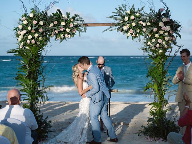 Thomas and Lauren&apos;s Wedding in Punta Cana, Dominican Republic 45