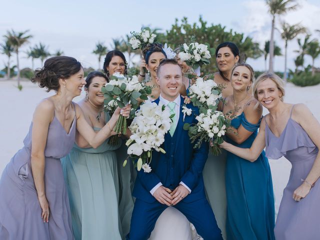 Alexander and Karen&apos;s Wedding in Cancun, Mexico 42