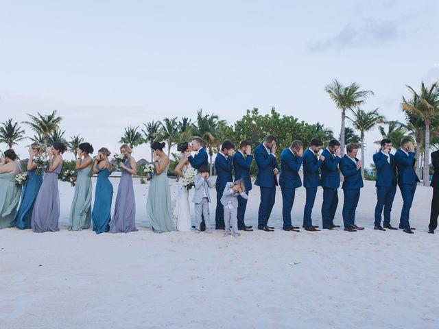 Alexander and Karen&apos;s Wedding in Cancun, Mexico 45