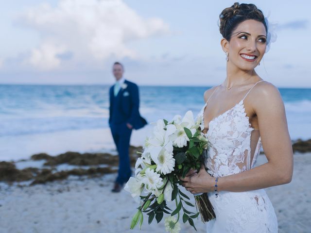 Alexander and Karen&apos;s Wedding in Cancun, Mexico 51