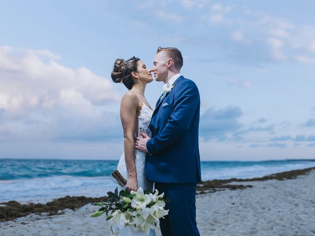 Alexander and Karen&apos;s Wedding in Cancun, Mexico 58