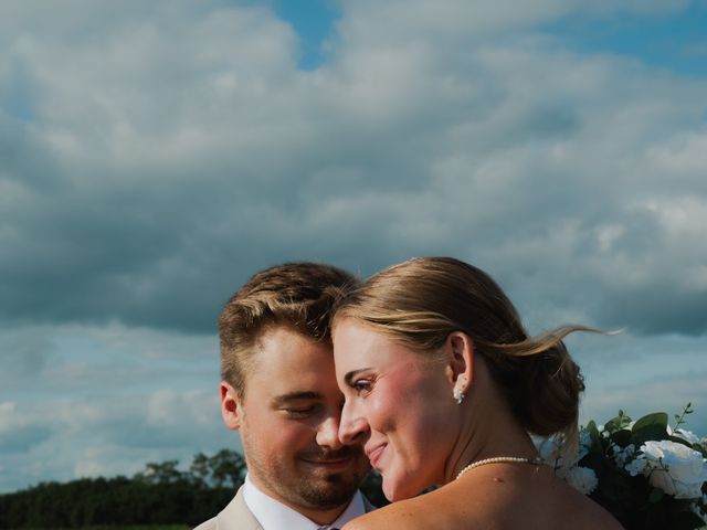 Mason and Melissa's Wedding in Canton, Illinois 9