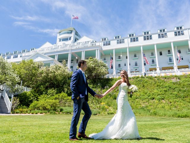 Steven and Jennifer&apos;s Wedding in Mackinac Island, Michigan 31