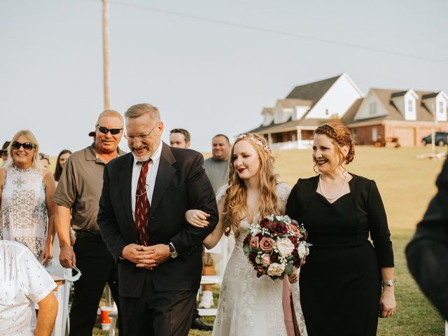 Joe and Kirstin&apos;s Wedding in Lexington, Oklahoma 10