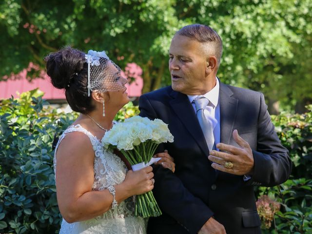 Frank and Amanda&apos;s Wedding in Sioux Falls, South Dakota 10