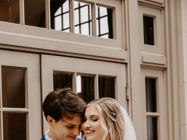 Dylan and Chloe&apos;s Wedding in Houston, Texas 33