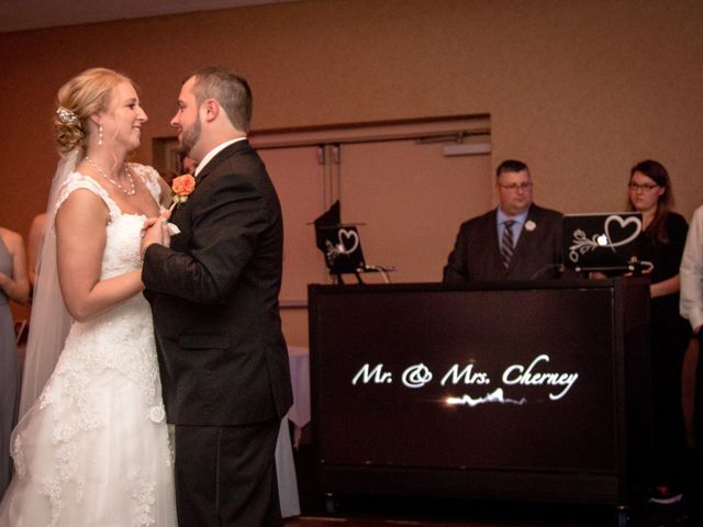 Stacie and David&apos;s Wedding in Green Bay, Wisconsin 21