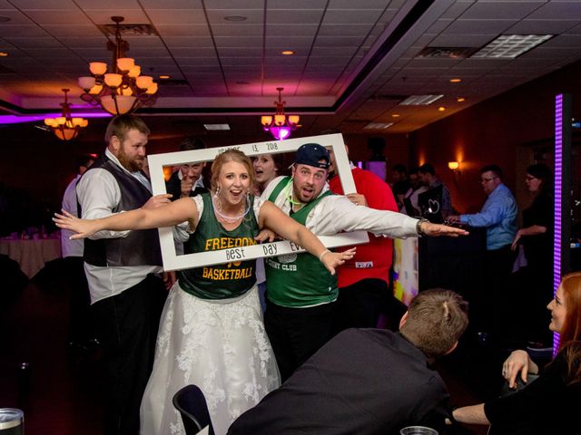 Stacie and David&apos;s Wedding in Green Bay, Wisconsin 24