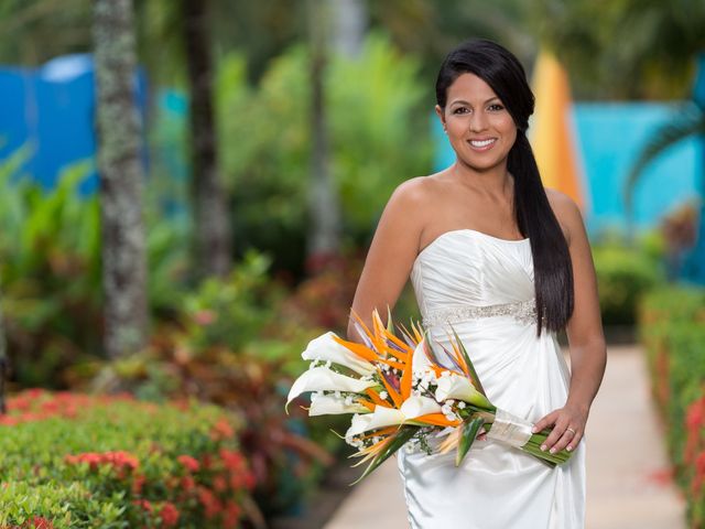 Giovanni and Christy&apos;s Wedding in Puntarenas, Costa Rica 10