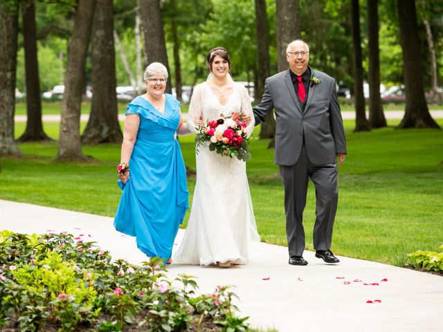 Rebecca and Ben&apos;s Wedding in Stevens Point, Wisconsin 14