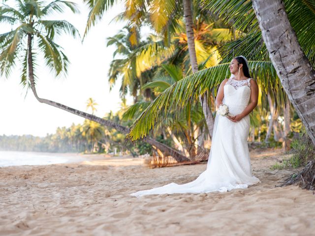 Daniela and Brian&apos;s Wedding in Las Terrenas, Dominican Republic 3