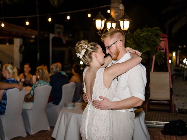 Kristyn and Austin&apos;s Wedding in Oranjestad, Aruba 34