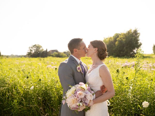 Dustin and Michelle&apos;s Wedding in Grayslake, Illinois 16