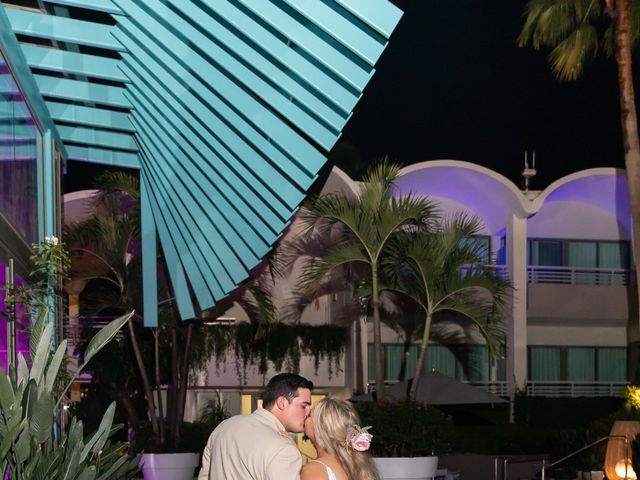 Chris and Taylor&apos;s Wedding in San Juan, Puerto Rico 38