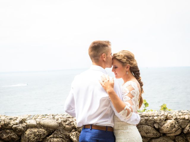 Andrew and Johanna&apos;s Wedding in Mackinac Island, Michigan 34