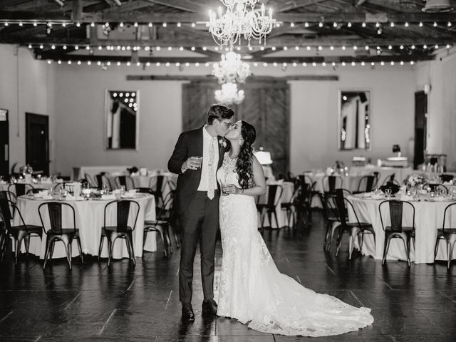 Austin and Alyssa&apos;s Wedding in Savannah, Georgia 31