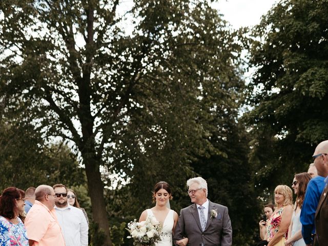 Ian and Kelsey&apos;s Wedding in Milwaukee, Wisconsin 60