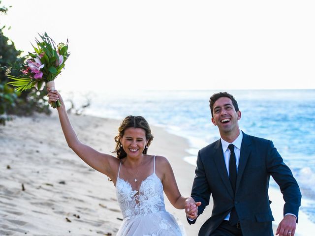 Ashley and Max&apos;s Wedding in Honolulu, Hawaii 12