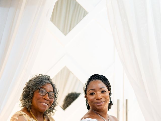 Artis and Nicole&apos;s Wedding in Fort Lauderdale, Florida 21