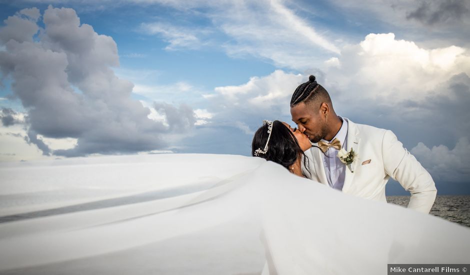 Miles and Sharice's Wedding in Cancun, Mexico
