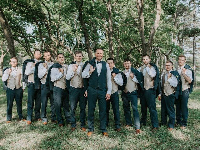 Joseph and Makeal&apos;s Wedding in Lincoln, Nebraska 15