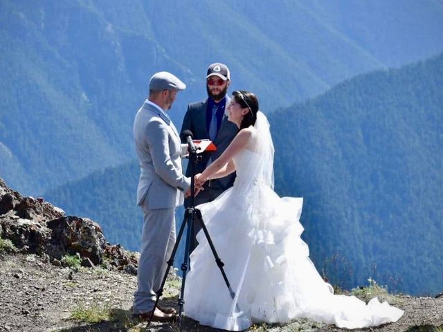 Tim and Amanda's Wedding in Port Angeles, Washington 17