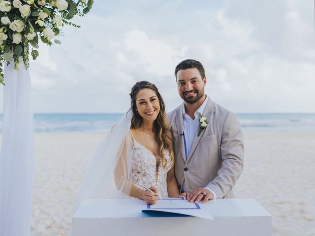 Ryder and Jenna&apos;s Wedding in Cancun, Mexico 37