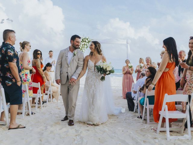 Ryder and Jenna&apos;s Wedding in Cancun, Mexico 40