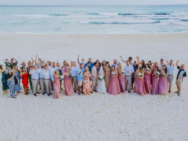 Ryder and Jenna&apos;s Wedding in Cancun, Mexico 42